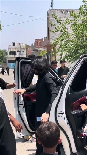 Zakir Ali Abbas Askari #youtubeshorts #viewsproblem #unfrezzmyaccount #8millionviews #duet #viral