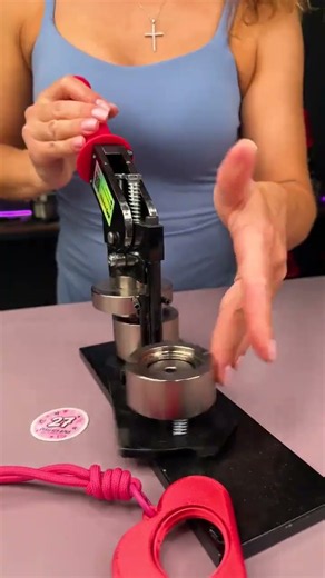 Making custom keychain with our 3D-printed Keychain Charm and MPRO 1.25" Manual Press Download,