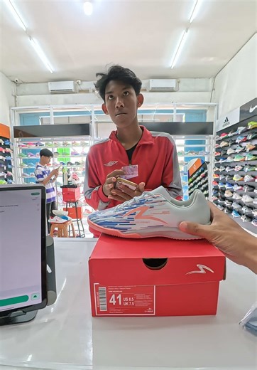 Specs Lightspeed Reborn: Latest Features and Release Date