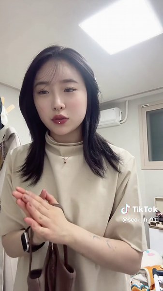 반팔 목티 아뜨랑스와 다양한 스타일 하울