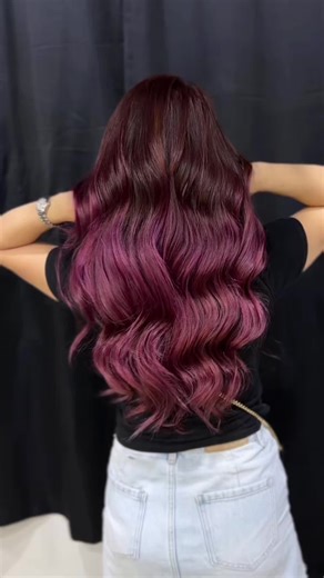 第一次尝试这种渐变色 ❤️❤️ 太喜欢了 ！@zwei hair studio