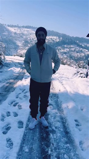 Deep_jk12_wala on Instagram: "@deep_jk12_wala #reels #reelsındia #reelsvideo❤️ #vreels #reelsviralvideo #reelsfeelit #reelstoday #reelsındia #reels2024 #pindawalejatt #tipper #tranding #time #yaari #instagram #jaatmind #tranding 💙🩷❤️🩷💔💙🩷❤️"