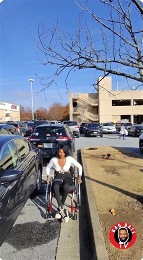 We went to David Busters for the first date 👀👩🏾‍🦽‍➡️ | Gerald Huston