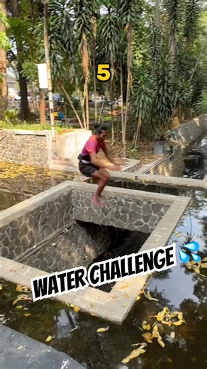 Sedikit WATER CHALLENGE💦💦💦 #sports #parkour #compilation #shorts