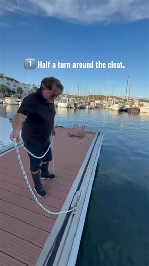 62K views · 5.5K reactions | 甆 Flying Cleat Hitch - Step by Step Here is a slow version so you can follow the motion: 1️⃣ Half a turn around the cleat. 2️⃣ Start your figure eight - one horn, then the other. 3️⃣ Finish with a loop and lock. That’s the flying cleat hitch, or as marineros call it - the cleat lasso. #sailing #educational #tips #howto #menorca #sailinglife #travelgram | AguasAzules.Menorca | Facebook