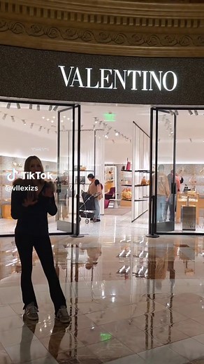 Exploring Las Vegas Casinos: A Guide to Valentino's Hotspots