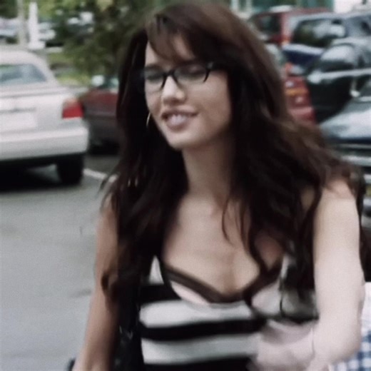 Final Destination Office Syren Edit with Olivia Castle