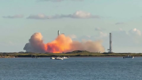 US: SpaceX Launches 11th Starship Test Flight