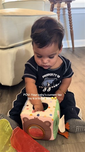 Yall this sensory tissue box keeps my baby busy AND happy🤩 #tissuebox #sensory #babytoys