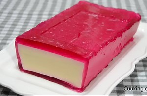 1M views · 242 reactions | CÓMO HACER LA FAMOSA GELATINA FLOTATINA !! ✔️Facilísima de hacer ✔️Llena de sabor ✔️Y con sólo 5 ingredientes LA RECETA AQUÍ >>> ⚠️ https://www.querecetas.com/recetas-de/flotatina-de-leche-condesada-y-fresa ⚠️ | Qué Recetas | Facebook
