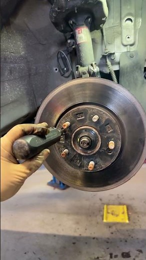 ROTOR SCREW REMOVAL USING A IMPACT TOOL!