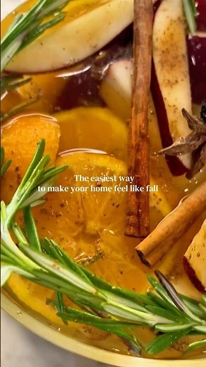The Fall Simmer Pot That Makes Your Home Smell Amazing 🍂