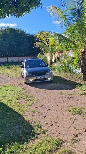 All About the Honda Civic ES8: Features and Insights