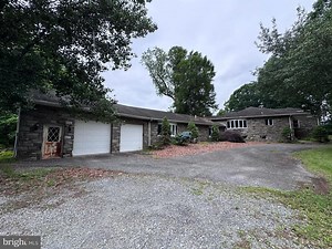 1000 Valleybrook #400, Garnet Valley, PA 19060 - MLS PADE2092472 - Coldwell Banker
