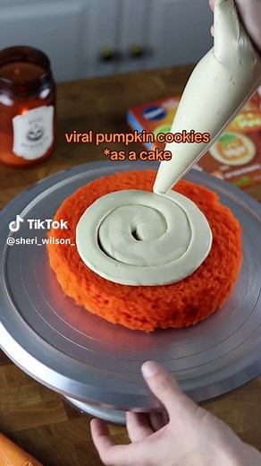 Delicious Halloween Pumpkin Cookie Cakes Recipe 🎃