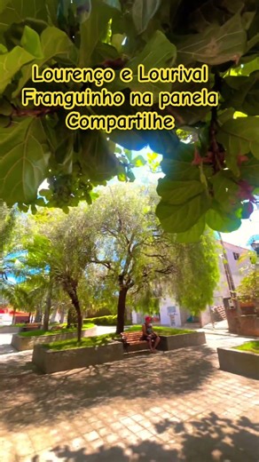Lourenço e Lourival. Franguinho na panela.