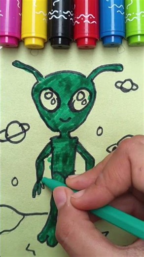 Cute Alien Drawing 👽🛸 Easy Space Art with Markers | #shorts