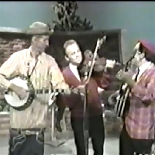 20K views · 820 reactions | Stringbean - Old Joe Clark #banjo #vintagetv #worldofbluegrass | World Bluegrass Day | Facebook