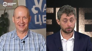 "Это нормальная практика в мире, когда президент получает какую-то резиденцию, получает минимальную охрану и ведет жизнь обычного гражданина. Он может заниматься международным консалтингом, может заниматься любыми вопросами: сельским хозяйством или чем-то еще – всем, чем любит". Мы поговорили с потенциальным кандидатом в президенты Беларуси Валерием Цепкало о том, надо ли гарантировать безопасность Александру Лукашенко при передаче власти, а также о том, что больше всего угрожает суверенитету ст