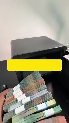 Tabungan Yang Sudah Mencapai Nishabnya Wajib Dikeluarkan Zakatnya