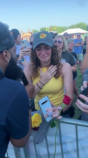 Nobody’s more country than me,no one loves harder than me and no one shows their fans love in real time like me! These are the moments I love for! #Purpose #NoMC #Challenge Yourself!!! #God Made you!!!! #aejeanshavefun