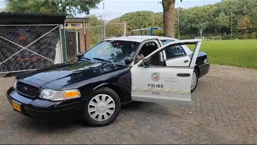 The LAPD Slicktop Gang unit 🚨🚔🇺🇸 in the Netherlands | Ford Crown Victoria Police Interceptor