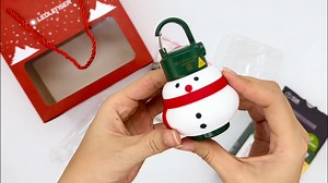 🎥✨ Light Up the Holidays with the ML4 Gift Set! 🎄🎁 This Christmas, give the gift of warmth and light: ✔️ Compact ML4 Warm Green Lantern ✔️ Festive FREE Gift Box ✔️ Adorable Snowman Accessory 🎅 Perfect for loved ones or your holiday adventures! But hurry—limited stock available. 🎁 Ready to glow? Shop now! #LedlenserMY #HolidayGlow #ChristmasGiftSet #LightUpYourHolidays | Ledlenser