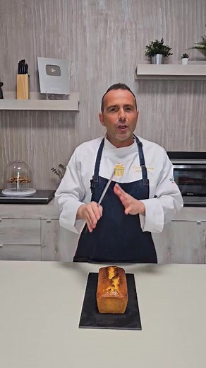 PLUM CAKE ALLO YOGURT Come farlo perfetto in casa, con il classico cratere in superficie. Sentite un mio bellissimo ricordo😀 RICETTA 👇 👇 👇 STAMPO 26CM LUNGHEZZA 7CM ALTEZZA Tonda cm 24-26 5 uova intere medie circa 250g 200g burro morbido 200g yogurt magro 200g zucchero a velo 300g farina 00 60g fecola di patate 10g cremor tartaro 10g lievito pan degli angeli ALTERNATIVA AL LIEVITO: (Potete mettere anche solo lievito per dolci 20g se non avete il cremor tartaro) o solo cremor tartaro sempre 2