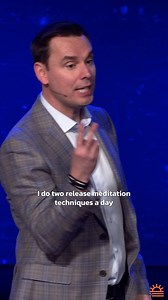 Another clip from February’s EPIC GrowthDay LA! 🙌 Live events and access to replays like this are just some of the many perks of being a GrowthDay member! Visit www.growthday.com and sign up for your FREE 14-day trial! | Brendon Burchard - Live. Love. Matter.