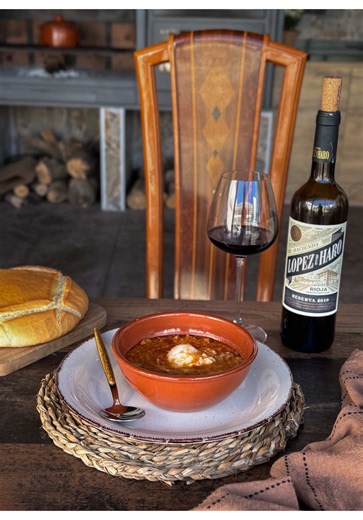Sopa de Ajo Tradicional: Un Plato lleno de Historia