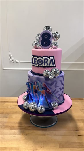 K-Pop Birthday Cake for Leora's 8th Celebration!