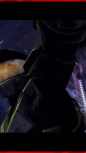 Master Chief rips off Captain Keyes face - Halo Combat Evolved