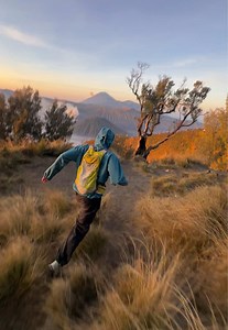 🇮🇩😻 #hiking #outdoors #gorpcore #indonesia #fyp | hiking