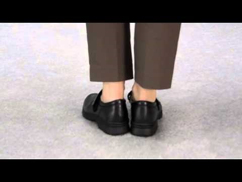 Propet W0029 Mary Jane Leather Shoes