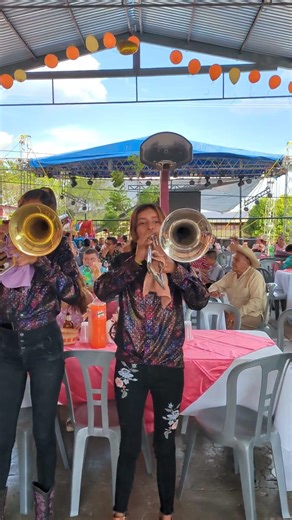 Y que suene la banda. #bandatradicional #bandadeviento #sones