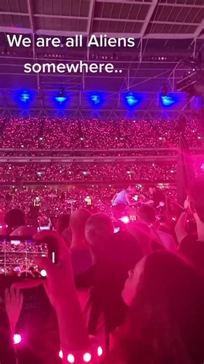 Incredible Coldplay Concert Highlights at Wembley