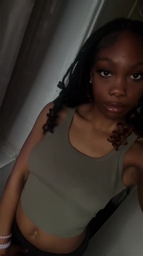 Winning Prom Queen Despite Insecurities