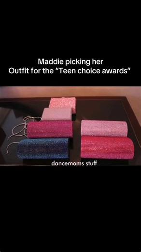 Do you like it? I personally love it #teenschoice #dancemoms #maddieziegler #lifetime