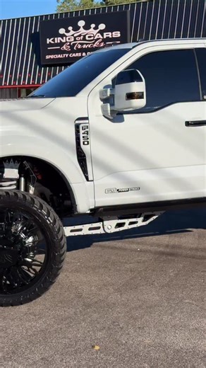 New 2025 Avalanche Gray just finished up and available‼️FOR SALE‼️ BADBOY ALERT🚨🚨 FOR SALE‼️ MURDERDUTY 🤩🤩 2025 Ford F-450 Platinum Plus4x4 6.7L HO turbo diesel Only 77 transport miles 26” @jtxforged wheels 37” M/T tires Stryker color matched lift kit Full Paint matched exterior XPEL Tint Custom Lighting Custom Emblems Rock lights Max recline seats Panoramic roof It has everything! Shipping available!🚛 Call / Text Deena @nj_truck_king_deena 📞856-420-0788 with any questions Call / Text Scot