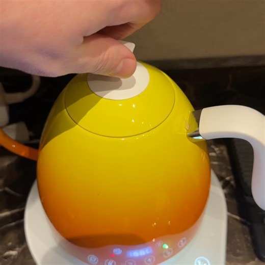 fredo disco on Instagram: "Bread and Circuses DELUXE edition coming soon, thinking around the end of the month or first week of January. it’s gonna be like 40+ tracks with a lot of alternate versions and demos. hope everyone is enjoying themselves, remember: you can take the red pill, the blue pill, the black pill, etc. but the HA HA FUNNY PILL is the most fun, and now everything is funny forever! 🥳"