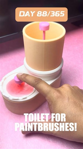 I 3D Printed a TOILET for my Paintbrushes! 🎨🚽