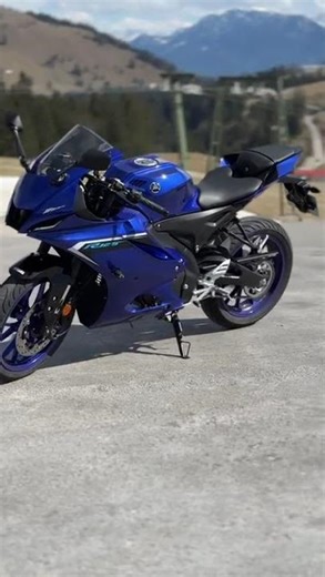 Yamaha Yzf-R125 2025 Icon Blue FOR SALE/ ZUM VERKAUF!