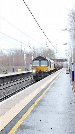 Colas Rail Class 66849 Port Of Workington Colas to Aberdeen Waterloo Colas passing Shieldmuir #wcml