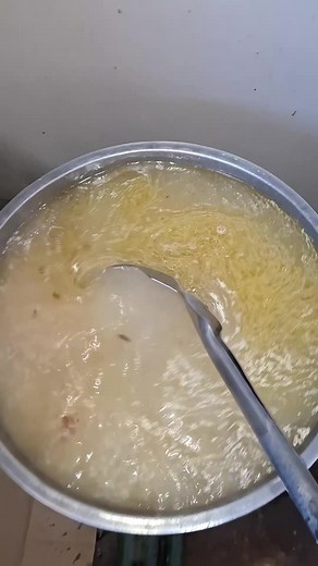 Lugaw Recipe Pinoy: Masarap at Malapot na Kakanin