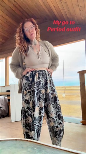 Effortless Style with Camo Linen Wide-Leg Pants