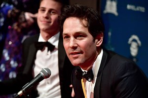 Netflix Shares First Trailer For "Mute" Starring Paul Rudd & Alexander Skarsgard