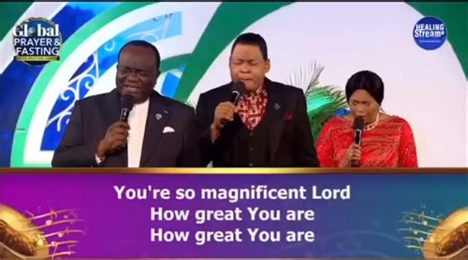 OUR MAN OF GOD PASTOR CHRIS LEADS THE GLOBAL AUDIENCE IN PRAYER 💥NOW LIVE: DAY 2 👉 𝗚𝗟🌍𝗕𝗔𝗟 𝗣𝗥𝗔𝗬𝗘𝗥 & 𝗙𝗔𝗦𝗧𝗜𝗡𝗚 𝗪𝗜𝗧𝗛 𝗣𝗔𝗦𝗧𝗢𝗥 𝗖𝗛𝗥𝗜𝗦 Participate live on www.healingstreams.tv Join Pastor Chris for the January 2026 edition of the Global Prayer and Fasting Program. Together, we are advancing the mandate of completing the full preaching of the Gospel to every nation of the world. January 2026 Time: 6:00 PM (GMT 1) daily Give @ bit.ly/HEALINGEVERYWHERE God bless you. #Glo