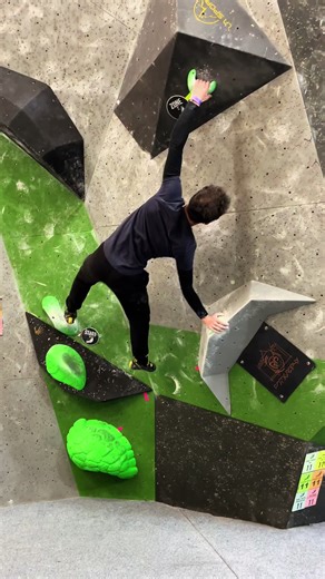 Fun climb from a competition today #climbing #bouldering #rockclimbing #sport #climb