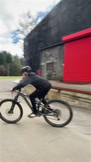 I love jumping of the loading ramp