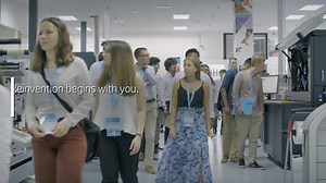 Our Graduate Programs are about to kick-off in Spain. 🤩 We're looking for candidates in business and engineering fields. Apply now 👉 http://adtrk.tw/tp/rj6.aRf.T.K #Work4HP #GraduateProgram | HP Careers